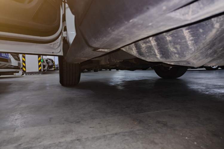 Used Dongfeng Aeolus AX7 2023 Mach Edition 1.5T DCT DF31 Left Side Sill