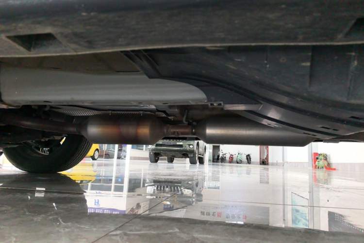 Used Dongfeng Aeolus AX7 2023 Mach Edition 1.5T DCT Champion Legend Version Left Side Sill