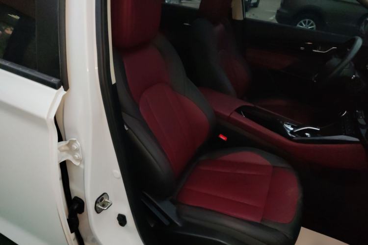 Used Dongfeng Aeolus AX7 2023 Mach Edition 1.5T DCT DF31 Right Front Seat