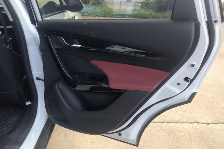 Used Dongfeng Aeolus AX7 2023 Mach Edition 1.5T DCT DF31 Right Rear Door Interior