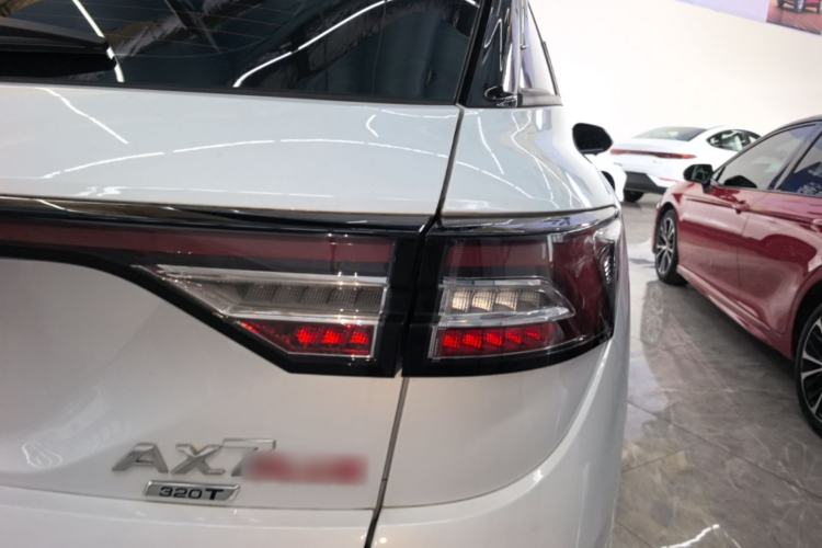 Used Dongfeng Aeolus AX7 2023 Mach Edition 1.5T DCT Champion Legend Version Right Rear Taillight