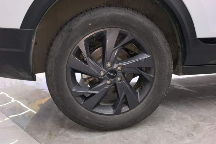Used Dongfeng Aeolus AX7 2023 Mach Edition 1.5T DCT Champion Legend Version Right Rear Wheel Hub