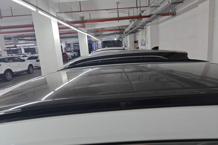 Used Dongfeng Aeolus AX7 2023 Mach Edition 1.5T DCT DF31 Roof