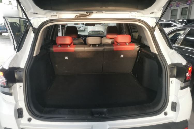 Used Dongfeng Aeolus AX7 2023 Mach Edition 1.5T DCT DF31 Trunk
