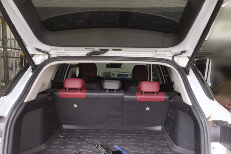 Used Dongfeng Aeolus AX7 2023 Mach Edition 1.5T DCT DF41 Trunk