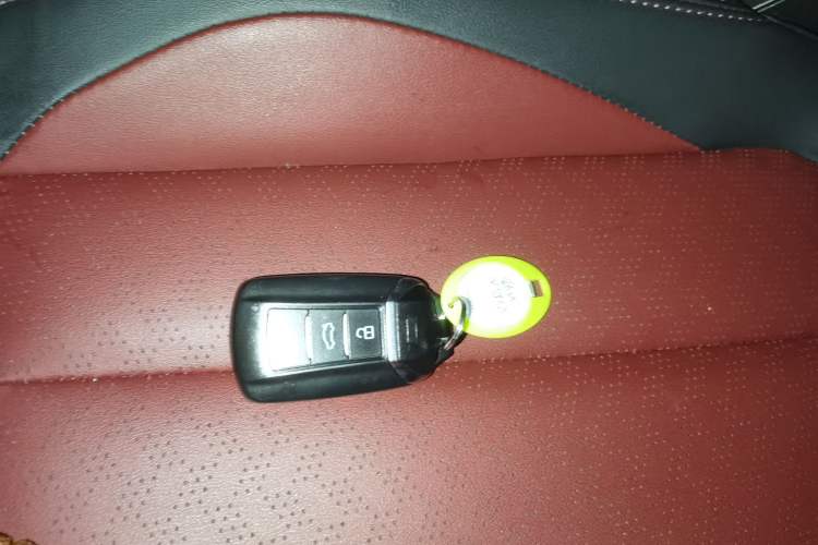 Used Dongfeng Aeolus AX7 2023 Mach Edition 1.5T DCT DF41 Vehicle Key