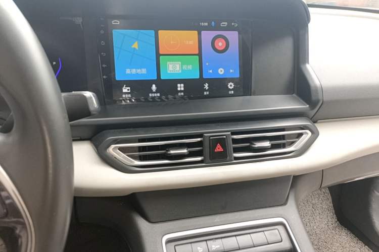 Used Dongfeng Aeolus E60 2021 360H Beauty Leopard Edition Audio And AC Panel