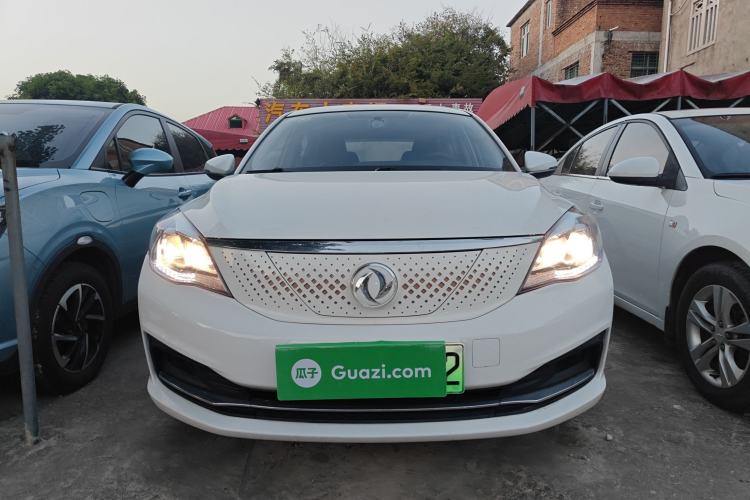Used Dongfeng Aeolus E60 2021 500 Cougar Edition Exterior 1