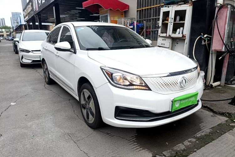 Used Dongfeng Aeolus E60 2021 360H Beauty Leopard Edition Front Right 45 Deg