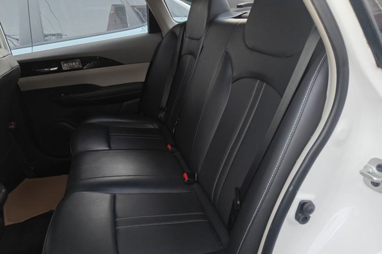 Used Dongfeng Aeolus E60 2021 500 Cougar Edition Interior 4