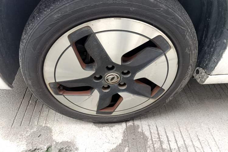 Used Dongfeng Aeolus E60 2021 360H Beauty Leopard Edition Left Front Wheel Hub