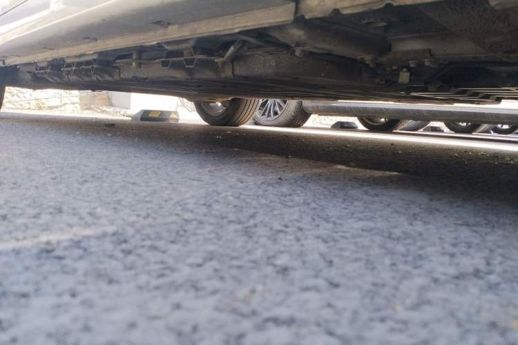 Used Dongfeng Aeolus E70 2018 Super-Intelligent Edition Chassis Front Right