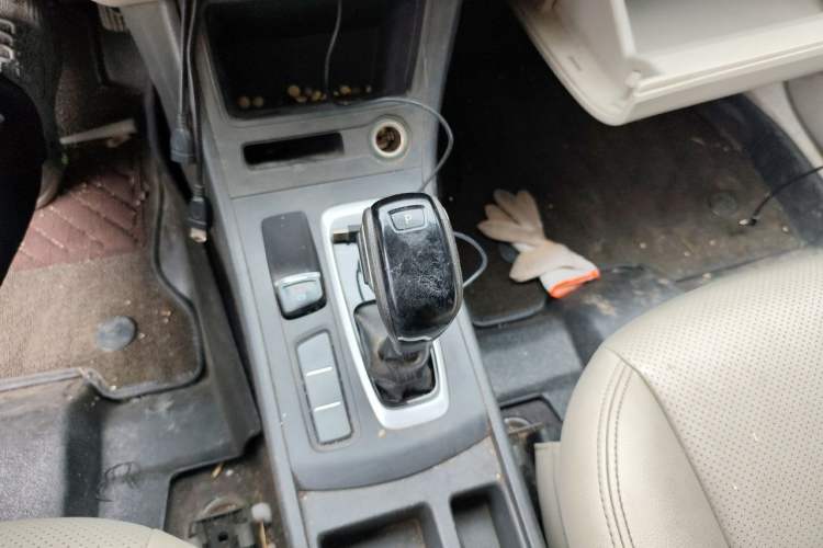 Used Dongfeng Aeolus E70 2018 Super-Enjoyment Edition Gear Lever