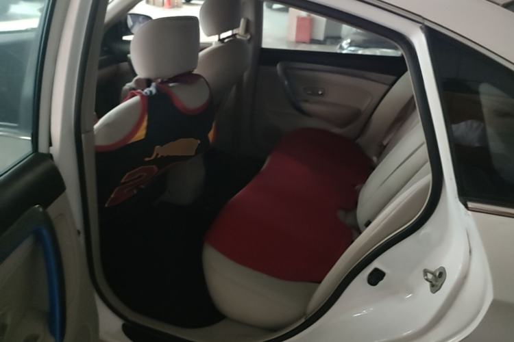 Used Dongfeng Aeolus E70 2018 Super-Intelligent Edition Left Rear Seat