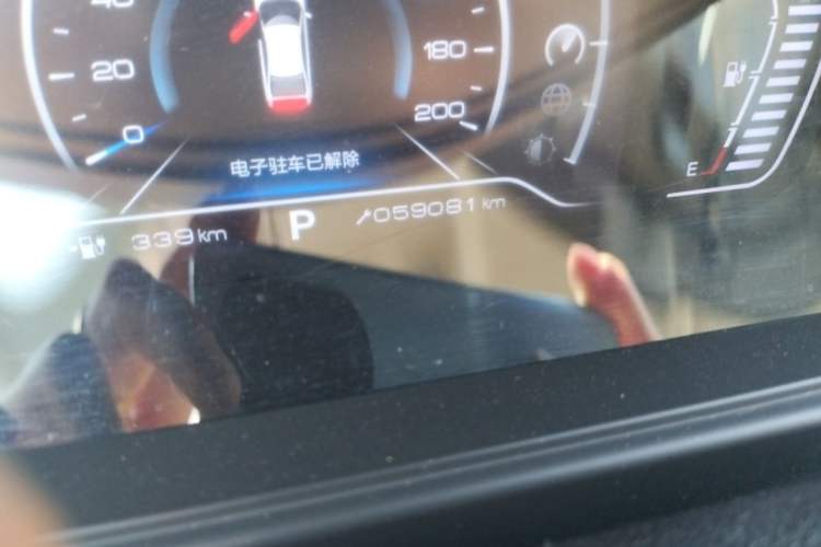 Used Dongfeng Aeolus E70 2018 Super-Intelligent Edition Odometer Close Up
