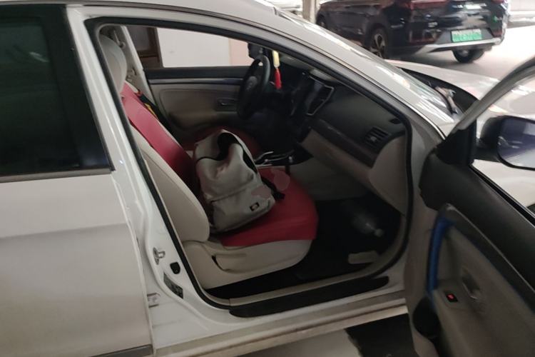 Used Dongfeng Aeolus E70 2018 Super-Intelligent Edition Right Front Seat