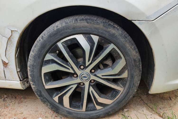 Used Dongfeng Aeolus E70 2018 Super-Enjoyment Edition Right Front Wheel Hub