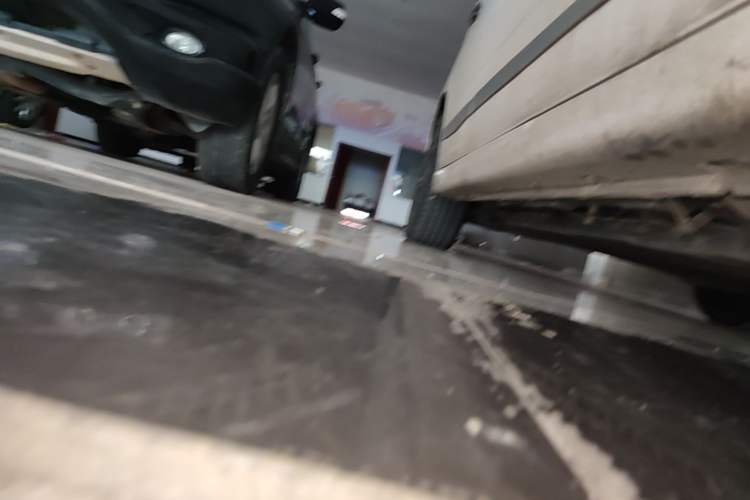 Used Dongfeng Aeolus E70 2018 Super-Intelligent Edition Right Side Sill