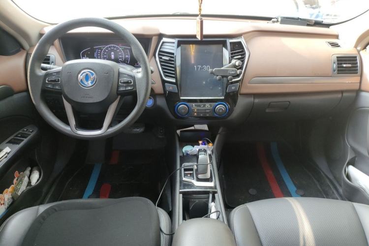 Used Dongfeng Aeolus E70 2019 500 Ultra-Comfort Edition Center Console