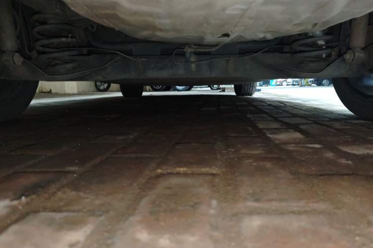 Used Dongfeng Aeolus E70 2019 500 Ultra-Comfort Edition Chassis Rear