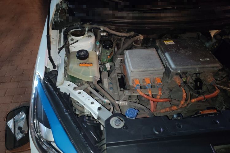 Used Dongfeng Aeolus E70 2019 500 Ultra-Comfort Edition Engine Bay Right