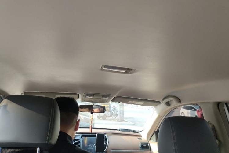 Used Dongfeng Aeolus E70 2019 500 Ultra-Comfort Edition Headliner