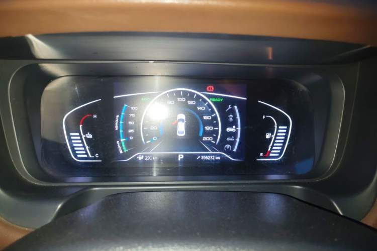 Used Dongfeng Aeolus E70 2019 500 Ultra-Comfort Edition Instrument Cluster