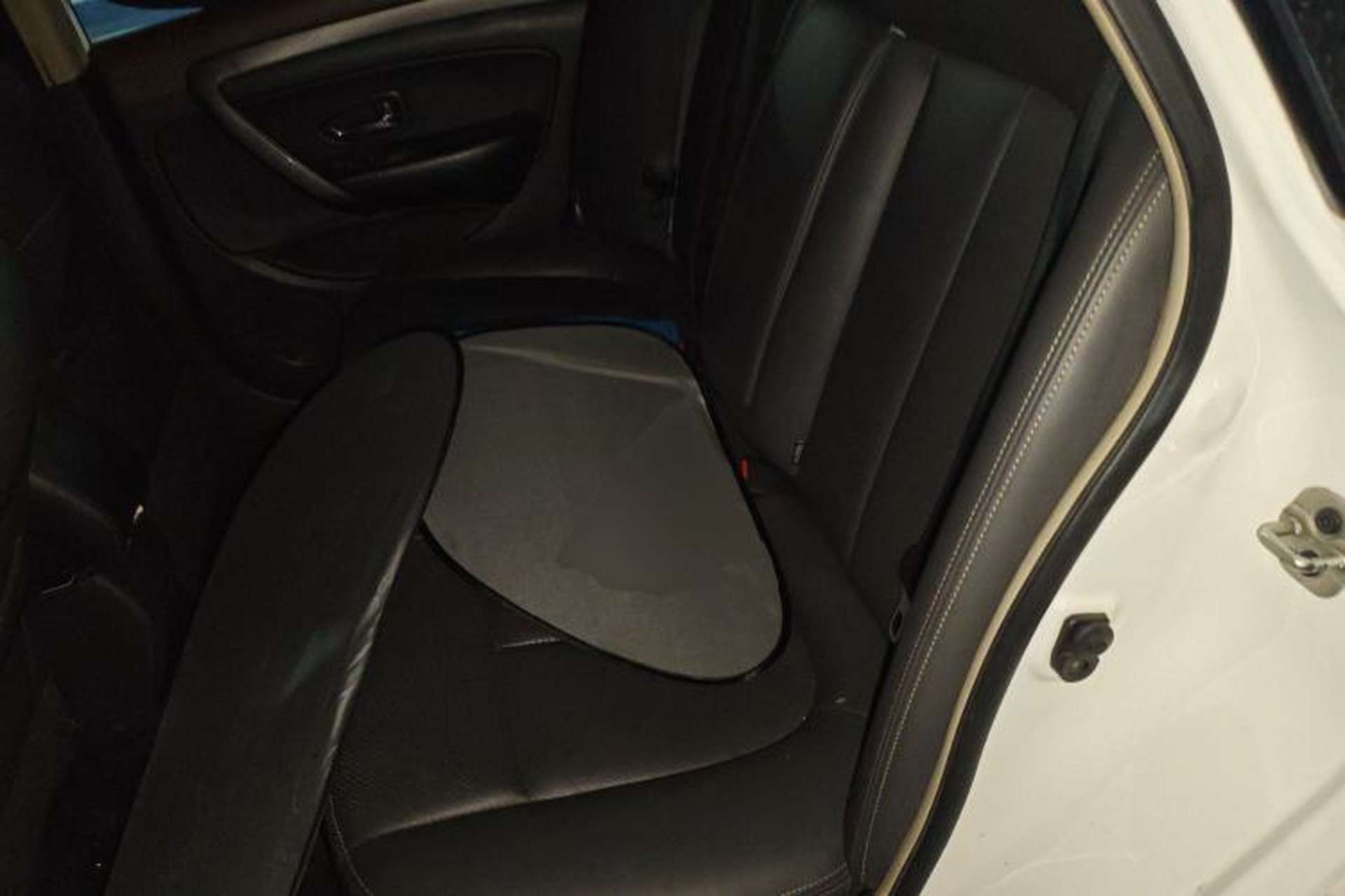 Used Dongfeng Aeolus E70 2019 500 Ultra-Comfort Edition Left Rear Seat