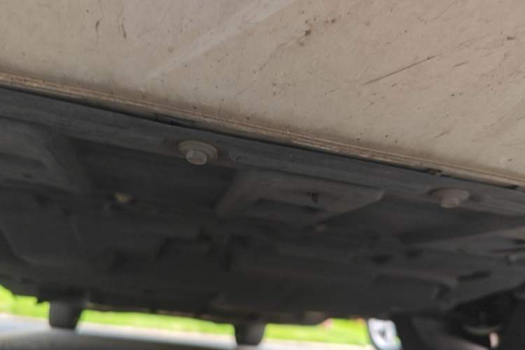Used Dongfeng Aeolus E70 2020 500 Super Delight Edition Chassis Front