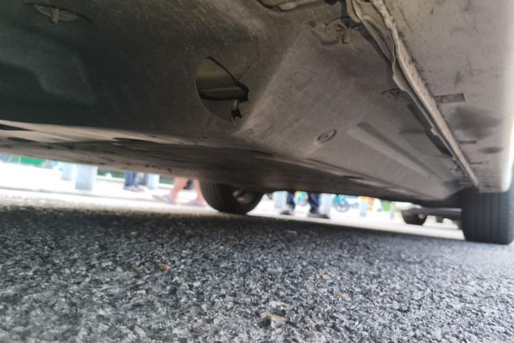 Used Dongfeng Aeolus E70 2020 500 Supreme Edition Chassis Front Left