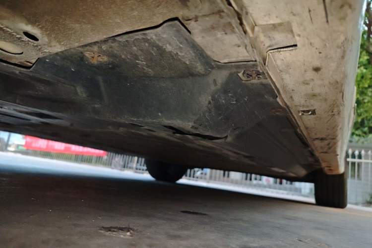 Used Dongfeng Aeolus E70 2020 500 Super Delight Edition Chassis Front Left