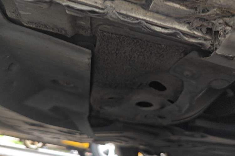 Used Dongfeng Aeolus E70 2020 500 Super Delight Edition Chassis Front Right