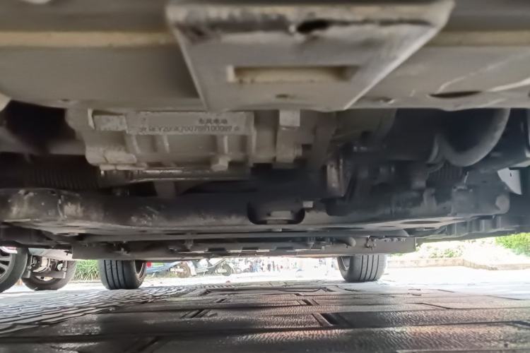 Used Dongfeng Aeolus E70 2020 500 Super Delight Edition Chassis Front