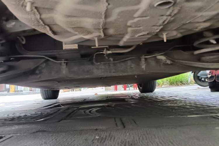 Used Dongfeng Aeolus E70 2020 500 Super Delight Edition Chassis Rear