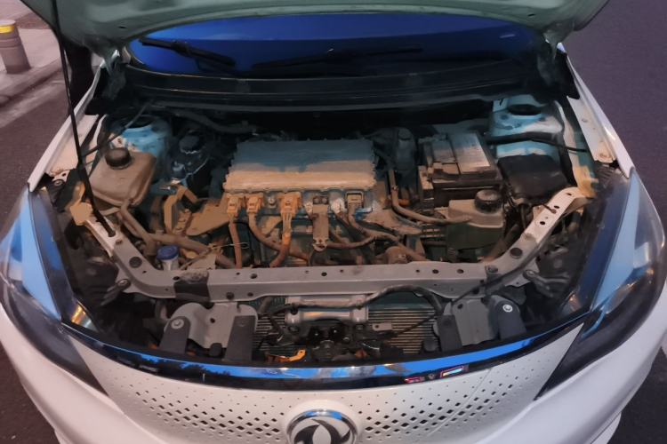 Used Dongfeng Aeolus E70 2020 500 Supreme Edition Engine Bay