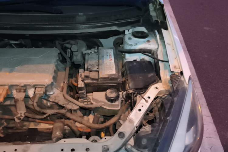 Used Dongfeng Aeolus E70 2020 500 Supreme Edition Engine Bay Left