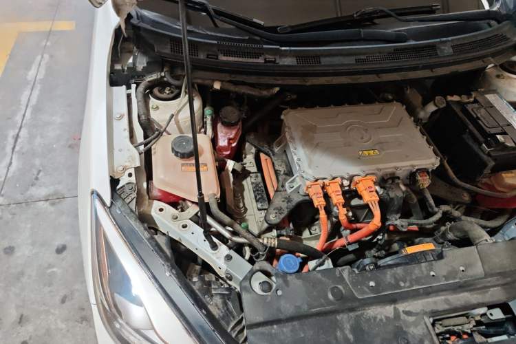 Used Dongfeng Aeolus E70 2020 500 Super Delight Edition Engine Bay Right
