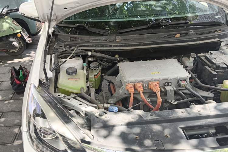 Used Dongfeng Aeolus E70 2020 500 Super Delight Edition Engine Bay Right