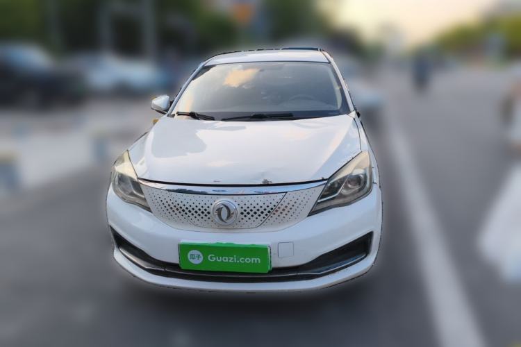 Used Dongfeng Aeolus E70 2020 500 Supreme Edition Front