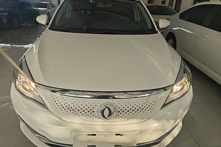 Used Dongfeng Aeolus E70 2020 500 Supreme Edition Front