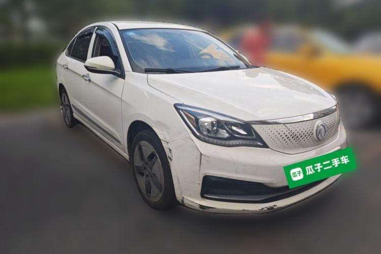 Used Dongfeng Aeolus E70 2020 500 Super Delight Edition Front Right 45 Deg