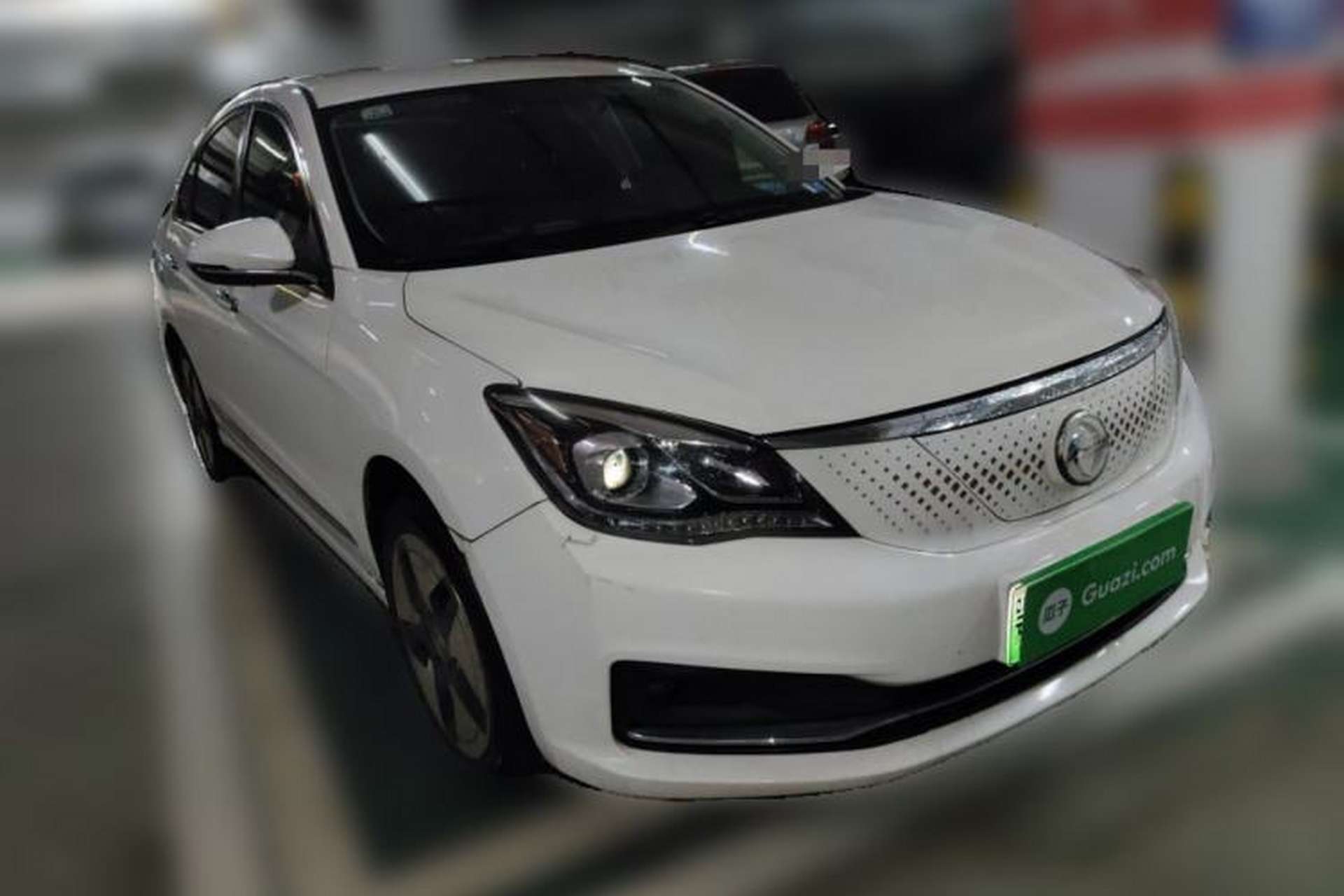 Used Dongfeng Aeolus E70 2020 500 Supreme Edition Front Right 45 Deg