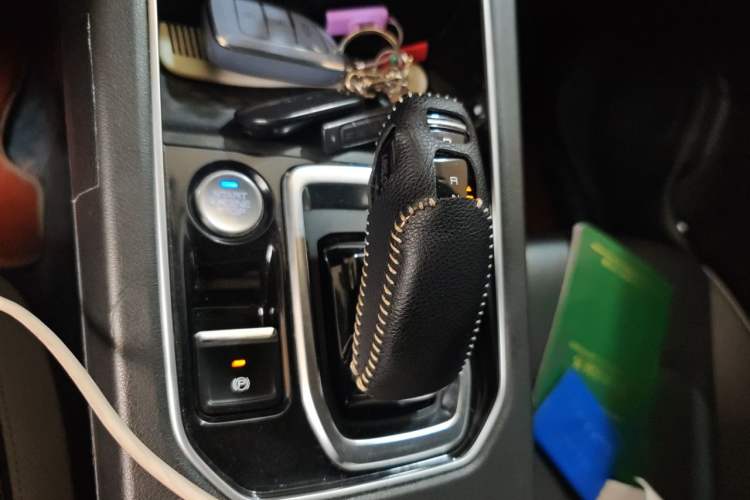 Used Dongfeng Aeolus E70 2020 500 Super Delight Edition Gear Lever