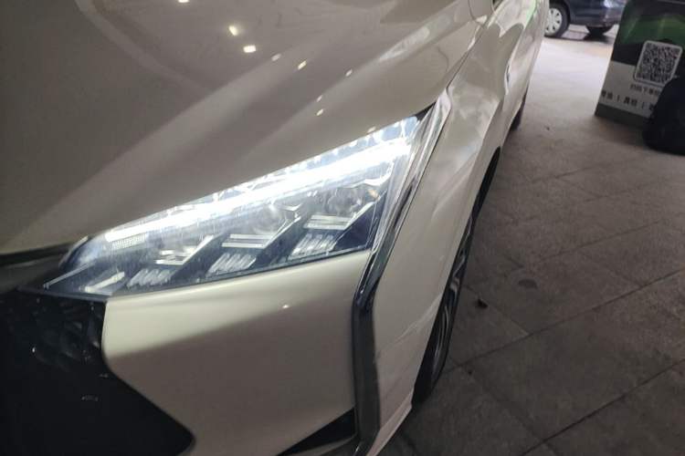 Used Dongfeng Aeolus E70 2020 500 Supreme Edition Left Front Headlight