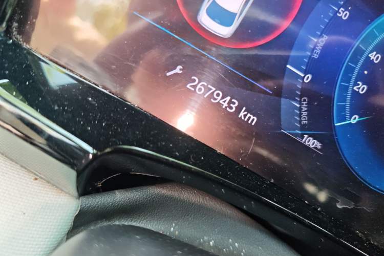 Used Dongfeng Aeolus E70 2020 500 Super Delight Edition Odometer Close Up
