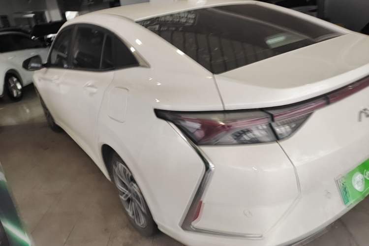 Used Dongfeng Aeolus E70 2020 500 Supreme Edition Rear Left 45 Deg