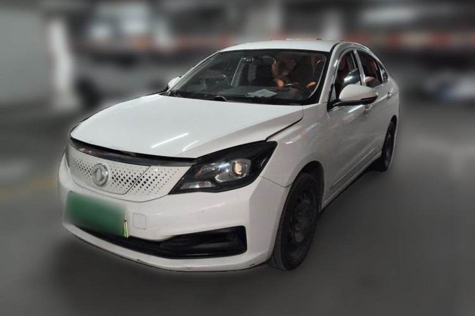 Dongfeng Aeolus E70 2021