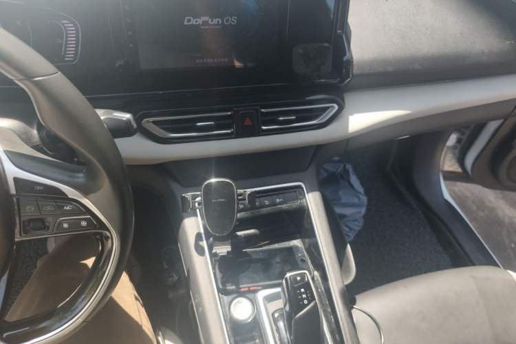 Used Dongfeng Aeolus E70 2021 Revised Version 3 500 Ultra-Comfort Edition Audio And AC Panel