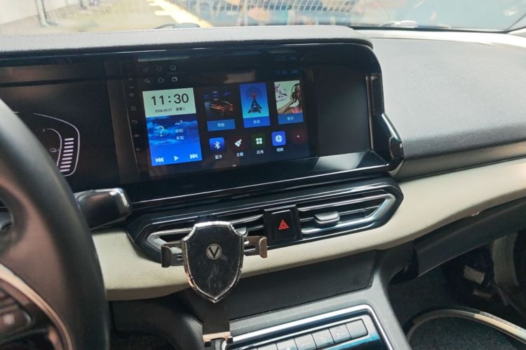 Used Dongfeng Aeolus E70 2021 Revised Version 500 Ultra-Comfort Edition Audio And AC Panel