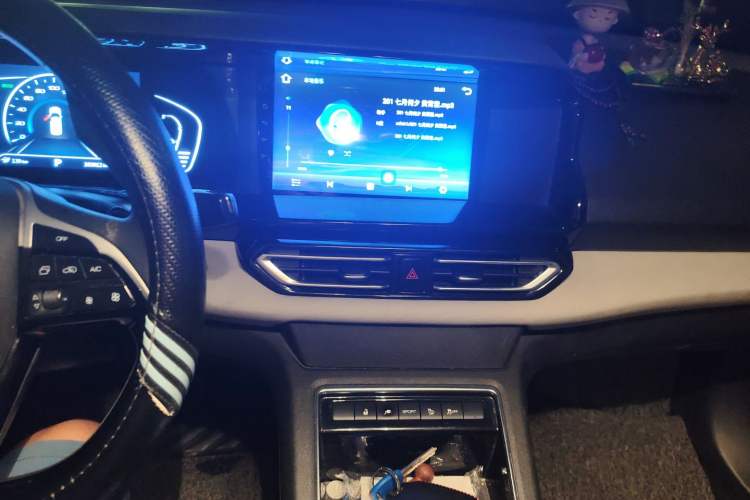 Used Dongfeng Aeolus E70 2021 Revised Version 3 500 Ultra-Comfort Edition Audio And AC Panel